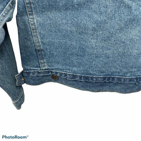 Denim Jeans Jacket Made in the USA. Wild Blueberries Imprint. Medium. - Picture 5 of 8